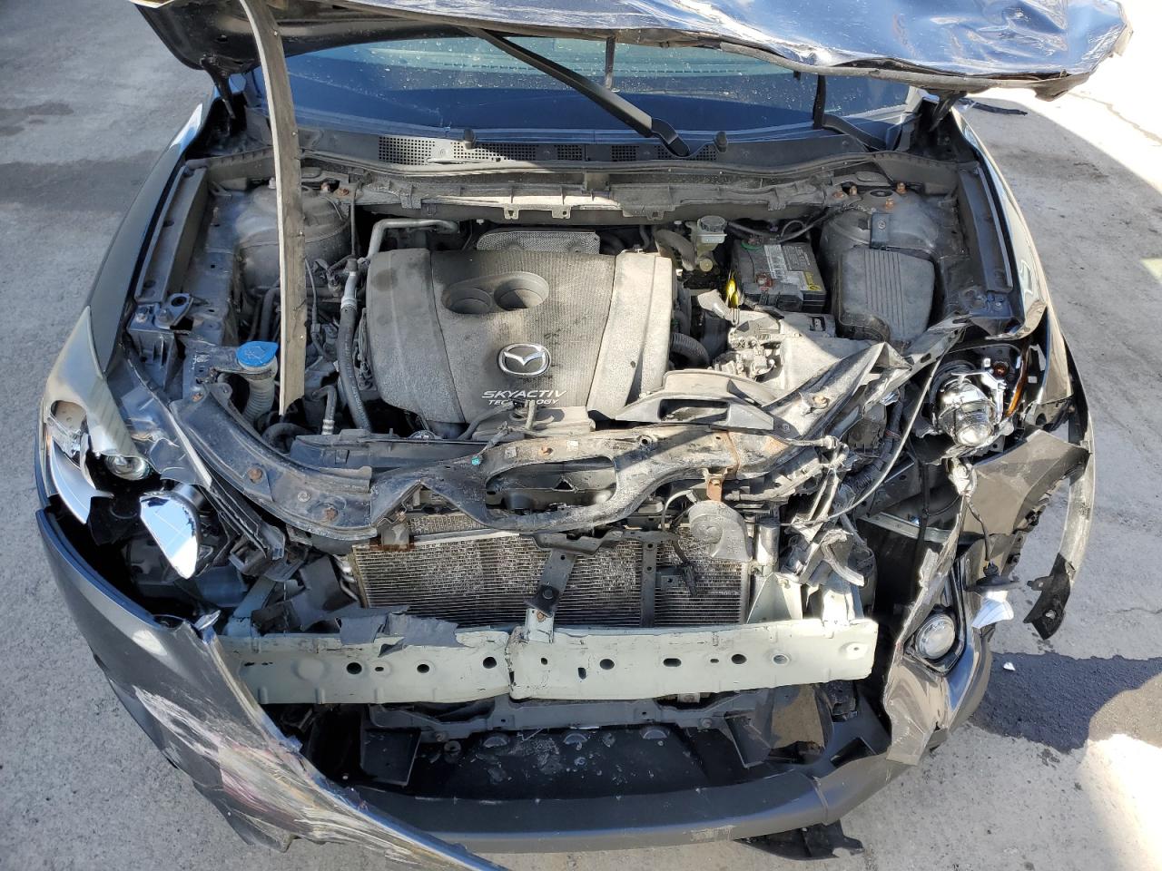 2015 Mazda CX-5 VIN JM3KE4DY7F0531620 Copart auction photo, front end / side damage thumbnail 13
