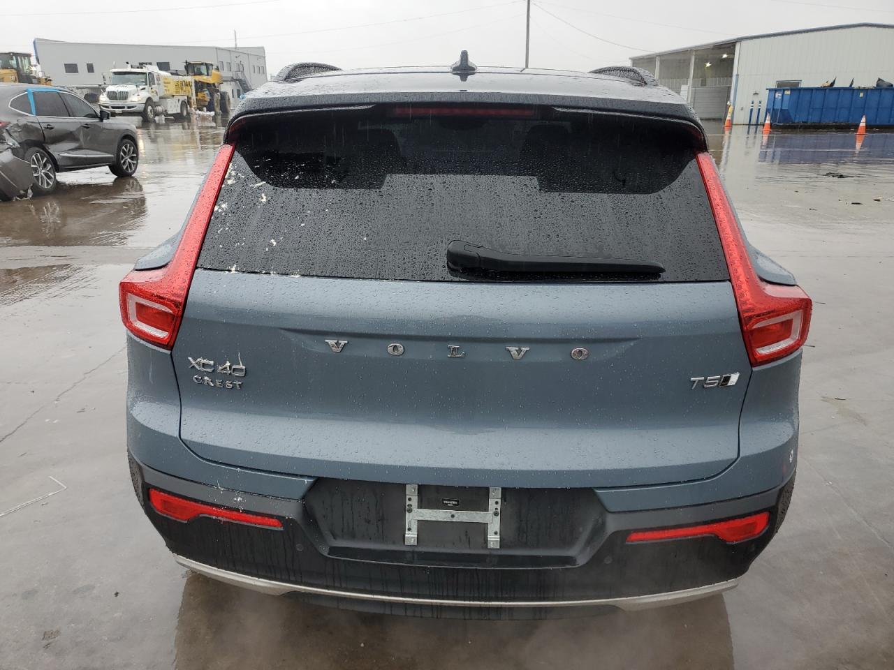 2022 Volvo XC40 VIN YV4162UM4N2786843 Copart auction photo, front end damage thumbnail 6