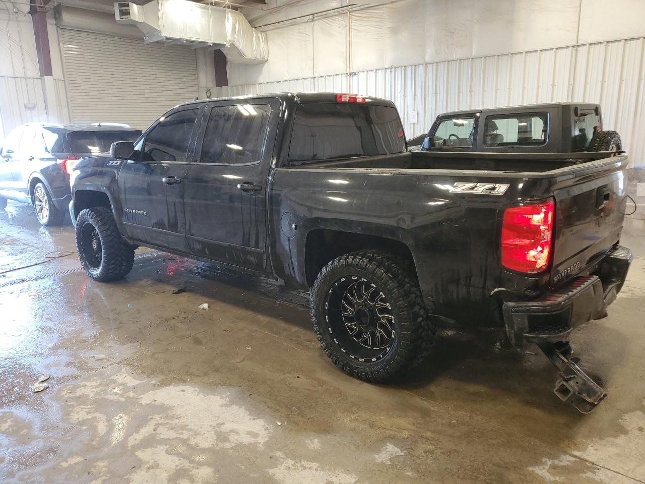 2017 Chevrolet Silverado VIN 3GCUKREC8HG143224 Copart auction photo, all over damage thumbnail 2