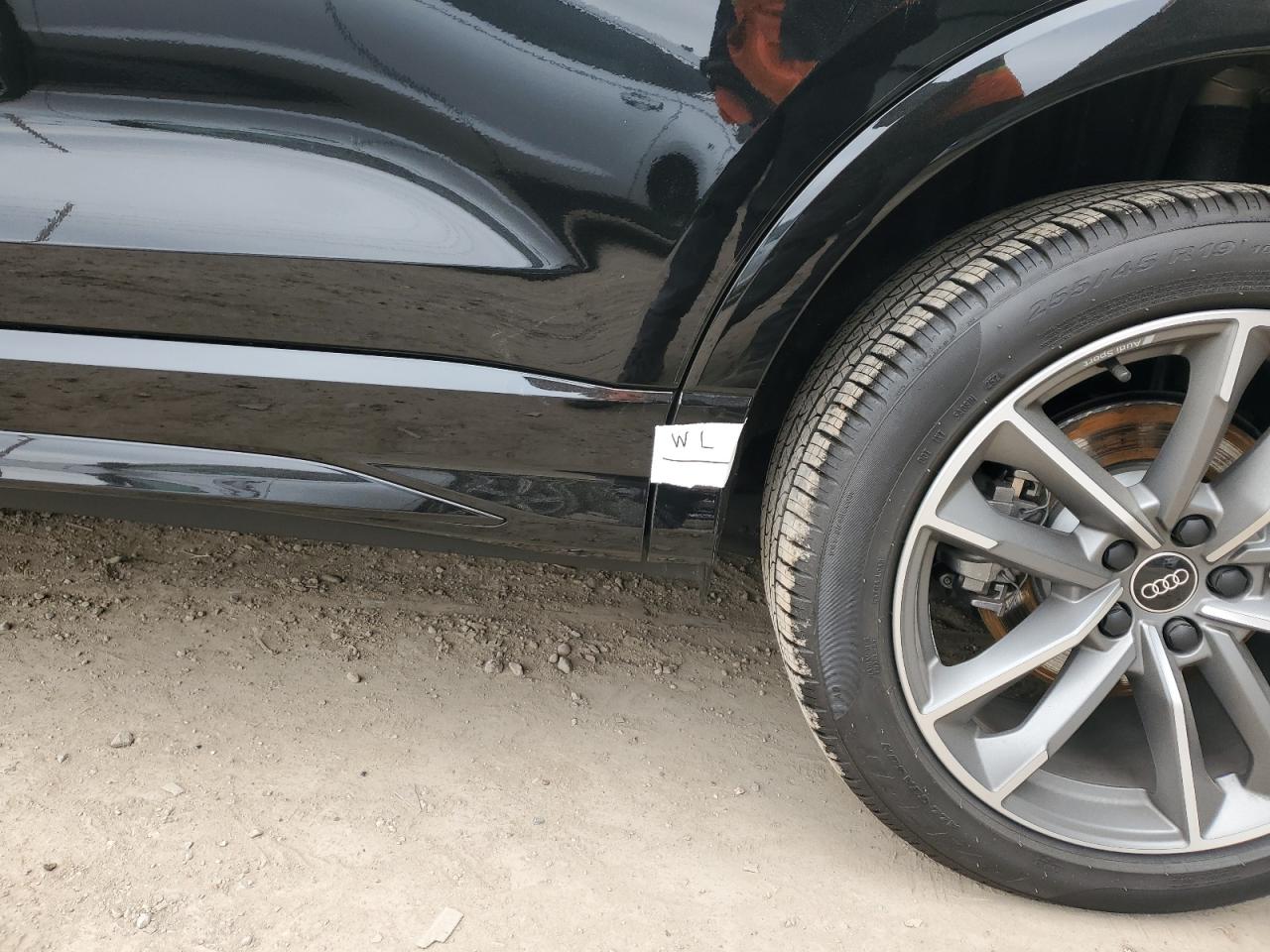 2024 Audi Q3 VIN WA1DECF33R1203830 Copart auction photo, water/flood / minor dent/scratches damage thumbnail 12