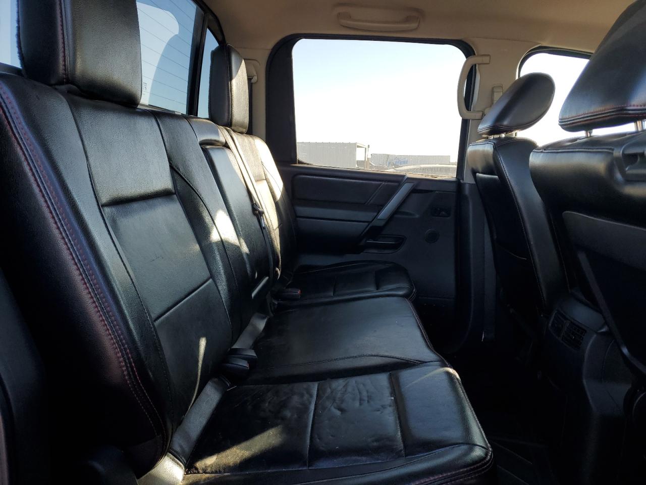 2012 Nissan Titan VIN 1N6BA0EC3CN313069 Copart auction photo, front end damage thumbnail 10