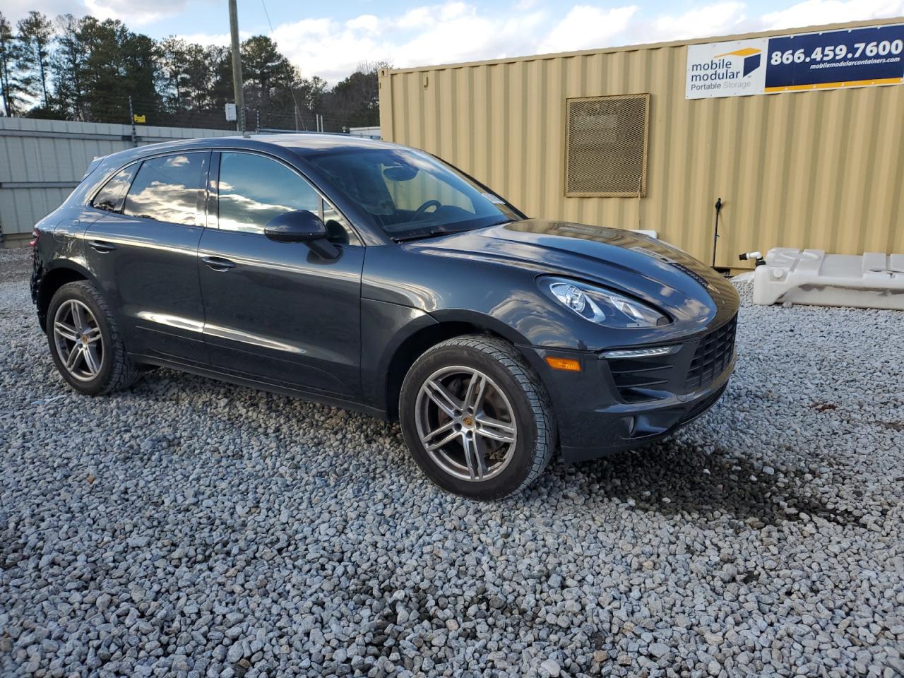 2017 Porsche Macan VIN WP1AA2A5XHLB80412 Copart auction photo, rear end / minor dent/scratches damage thumbnail 4