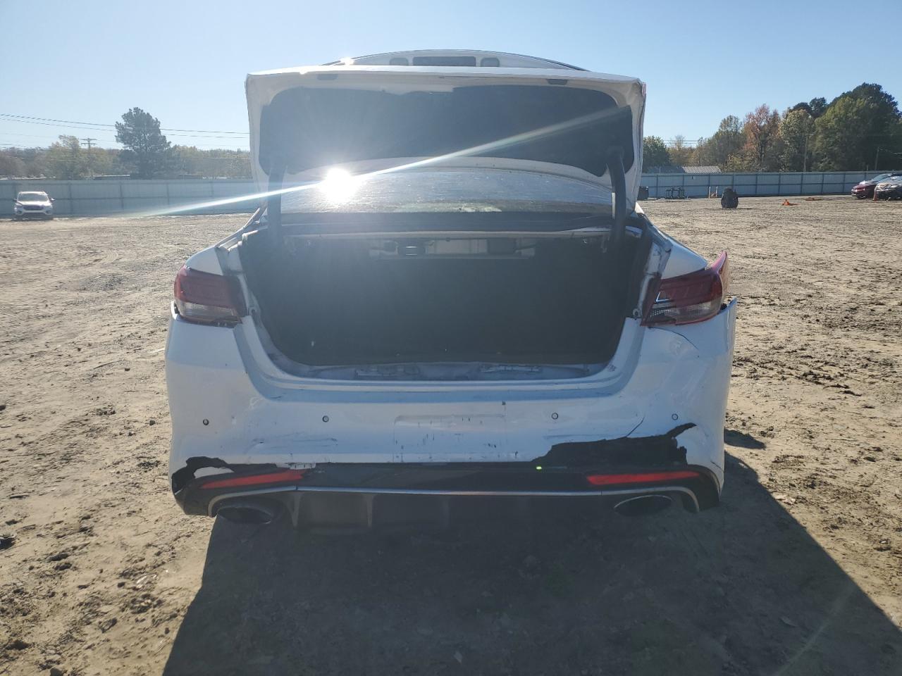 2016 KIA Optima VIN 5XXGW4L29GG022685 Copart auction photo, rear end / minor dent/scratches damage thumbnail 6