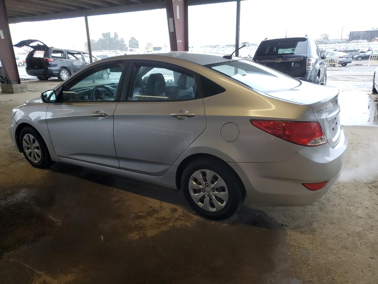 2015 Hyundai Accent VIN KMHCT4AE9FU929039 Copart auction photo, front end damage thumbnail 2