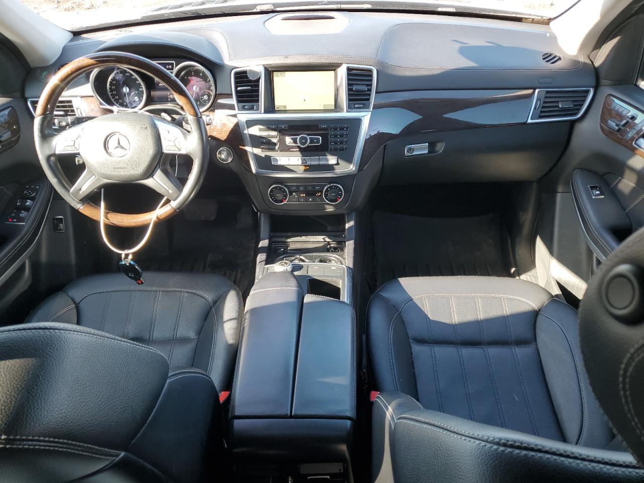 2014 Mercedes-Benz GL-klasse VIN 4JGDF7CEXEA333898 Copart auction photo, minor dent/scratches damage thumbnail 8