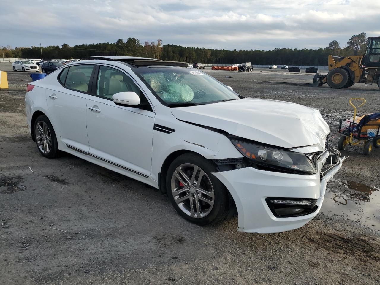 2013 KIA Optima VIN 5XXGR4A61DG129867 Copart auction photo, front end damage thumbnail 4