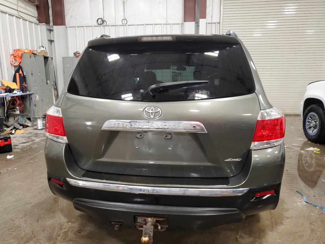 2011 Toyota Highlander VIN 5TDBK3EH2BS073728 Copart auction photo, front end damage thumbnail 6