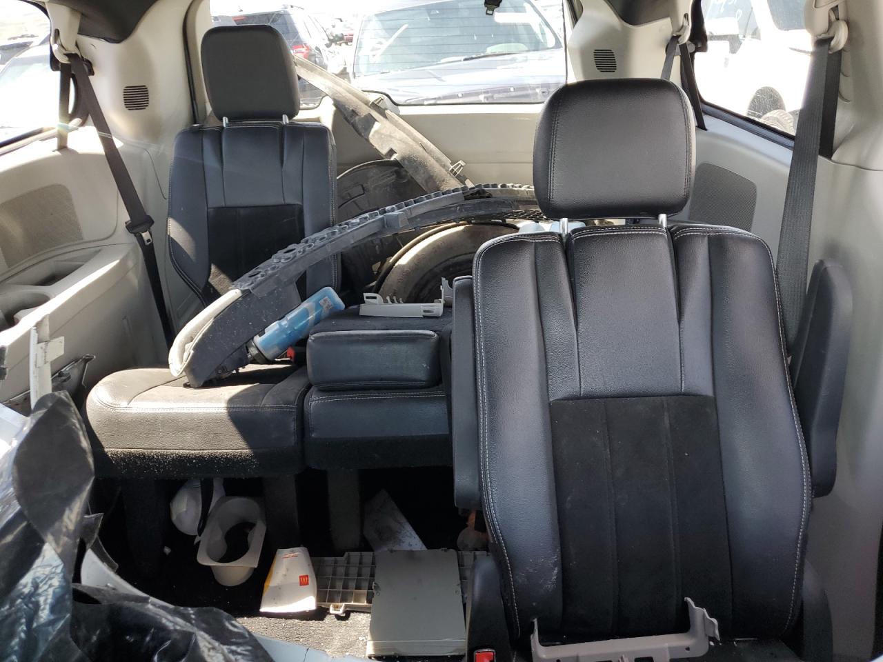 2017 Dodge Caravan VIN 2C4RDGCG3HR639617 Copart auction photo, front end / side damage thumbnail 10