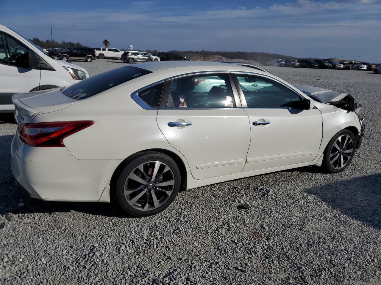 2016 Nissan Altima VIN 1N4AL3AP6GC271197 Copart auction photo, front end / rear end damage thumbnail 3