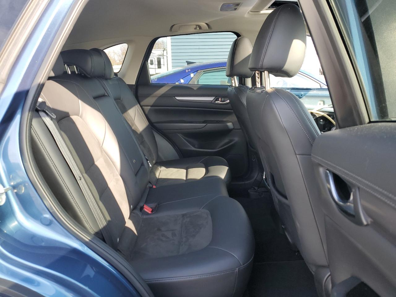 2017 Mazda CX-5 VIN JM3KFBCL4H0208376 Copart auction photo, front end / minor dent/scratches damage thumbnail 11