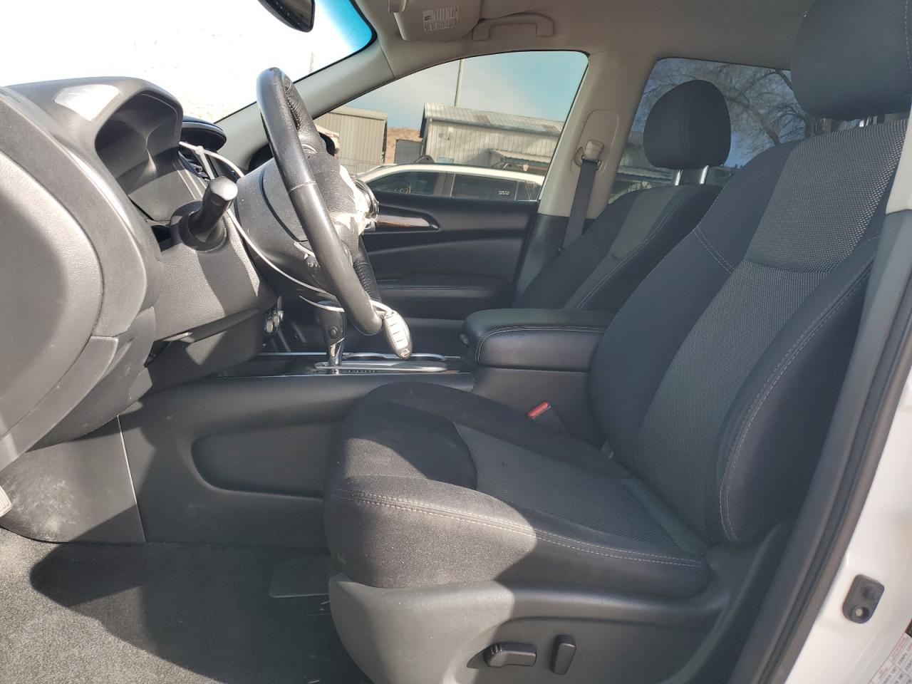2018 Nissan Pathfinder VIN 5N1DR2MN2JC638139 Copart auction photo, front end damage thumbnail 7
