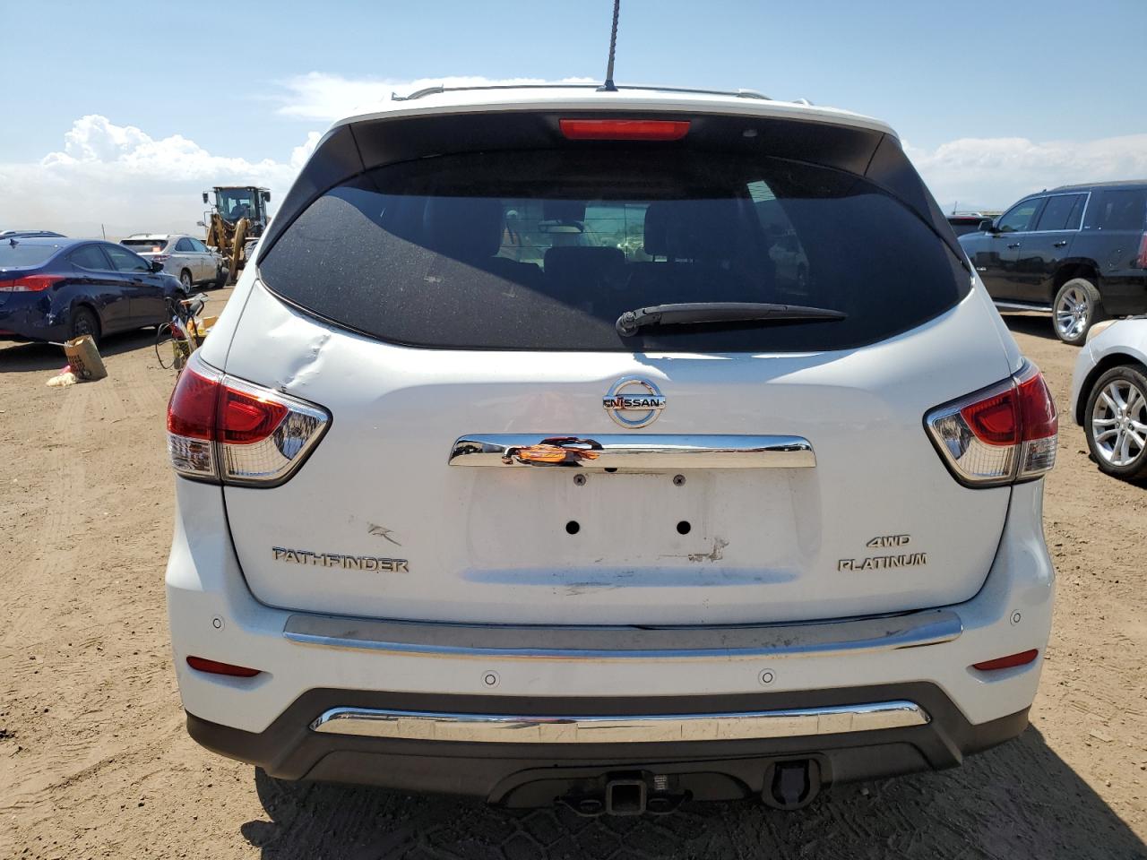 2014 Nissan Pathfinder VIN 5N1AR2MM2EC617615 Copart auction photo, front end damage thumbnail 6