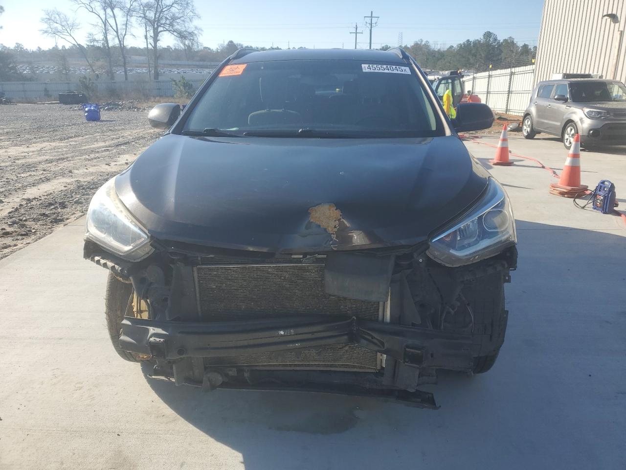 2017 Hyundai Santa Fe VIN KM8SMDHF9HU176977 Copart auction photo, front end damage thumbnail 5