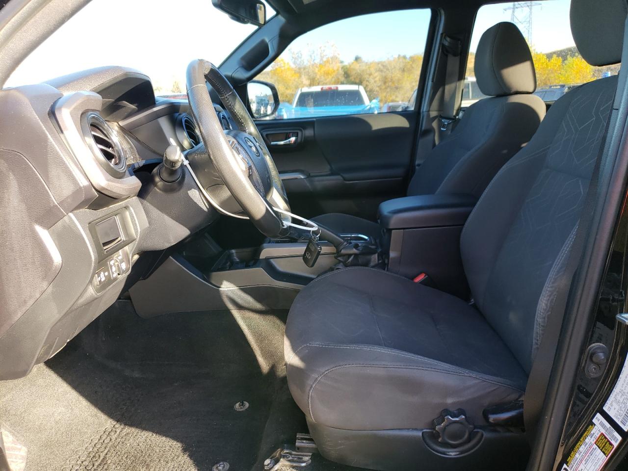 2017 Toyota Tacoma VIN 5TFCZ5AN1HX084083 Copart auction photo, water/flood / side damage thumbnail 7