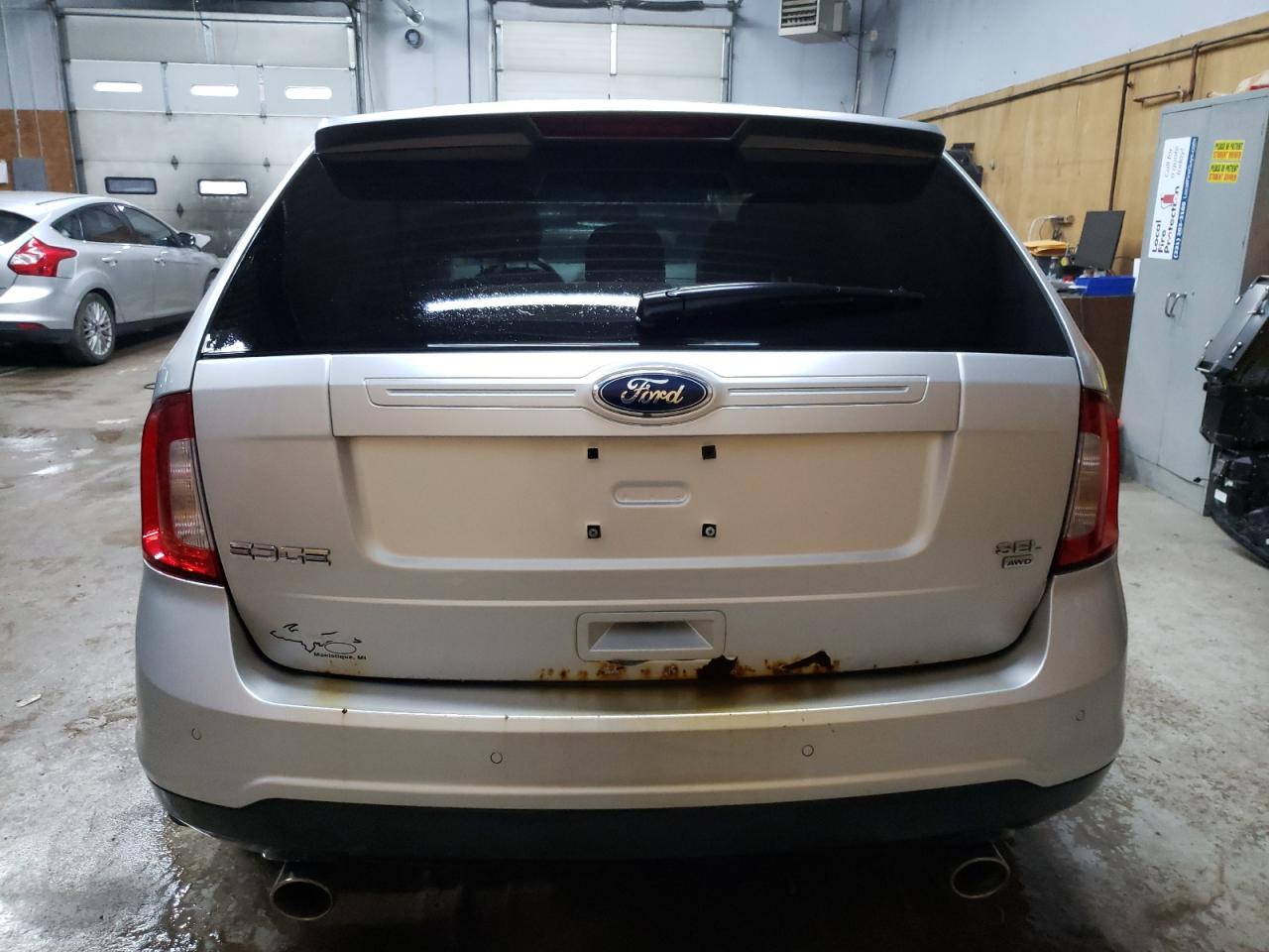 2011 Ford Edge VIN 2FMDK4JC0BBA19348 Copart auction photo, front end / minor dent/scratches damage thumbnail 6