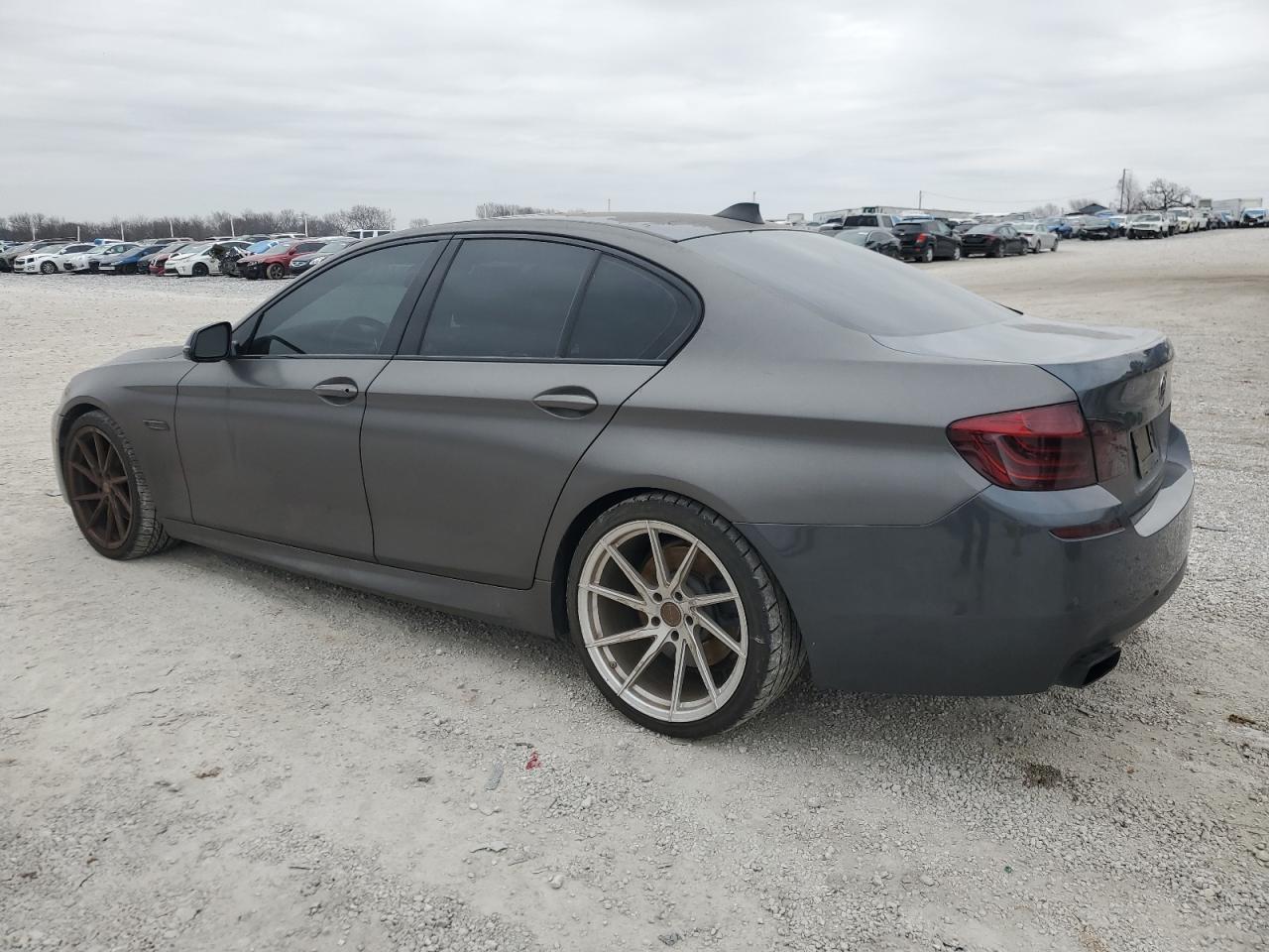 2016 BMW 5er VIN WBAKN9C57GD963192 Copart auction photo, side / front end damage thumbnail 2