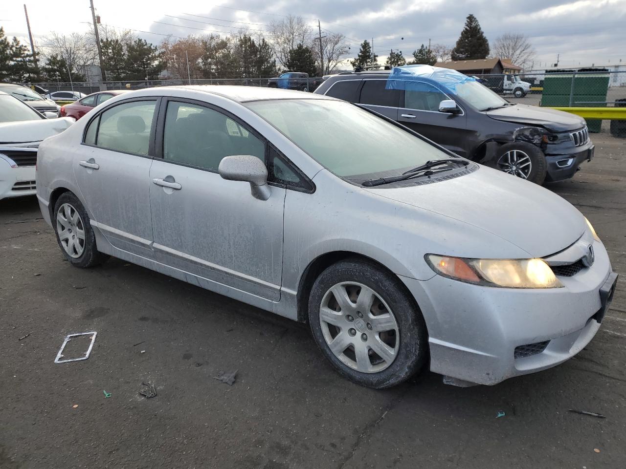 2009 Honda Civic VIN 2HGFA16579H302105 Copart auction photo, mechanical / minor dent/scratches damage thumbnail 4