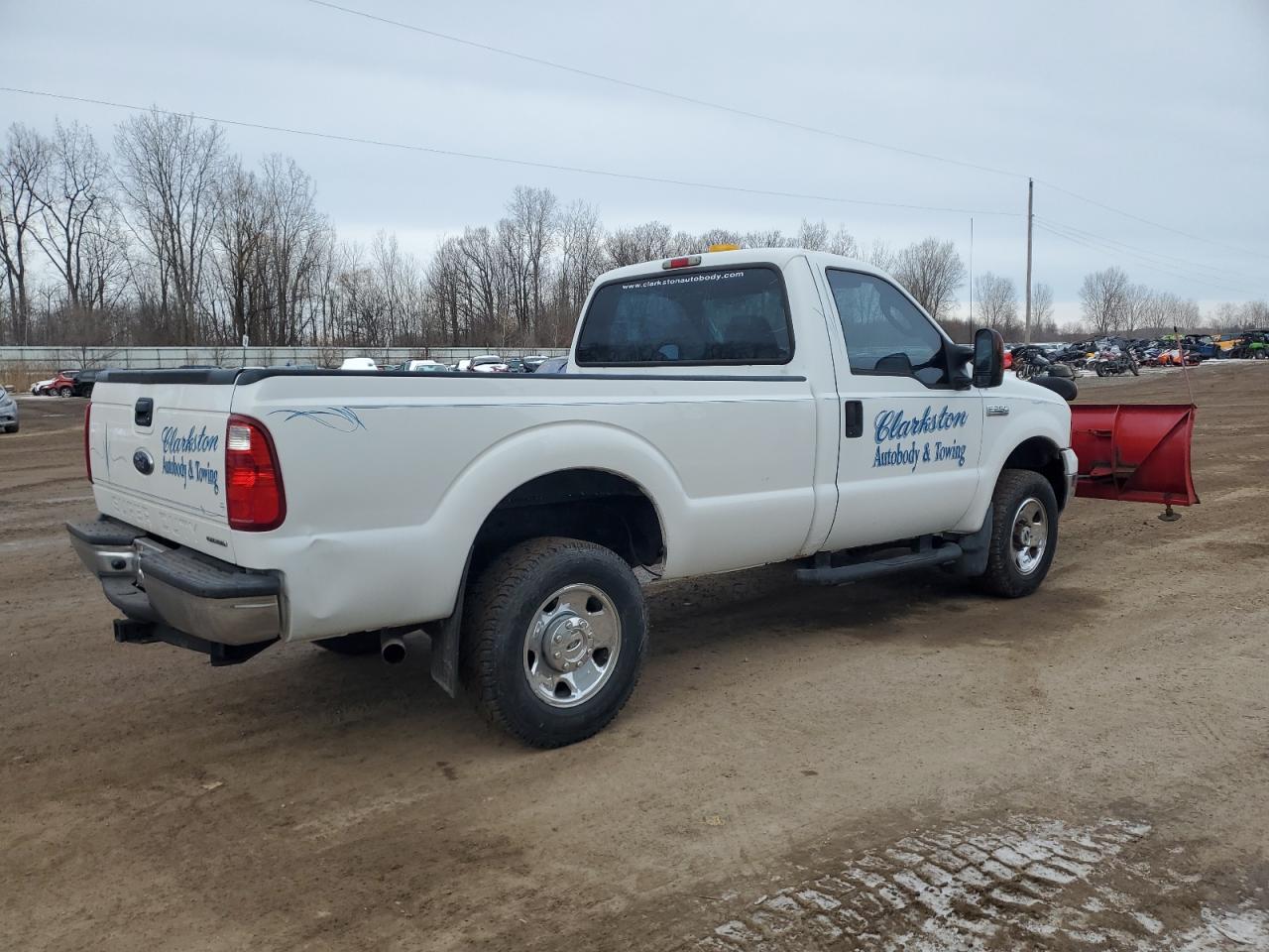 2006 Ford F250 VIN 1FTNF21566EA54442 Copart auction photo, rear end / minor dent/scratches damage thumbnail 3