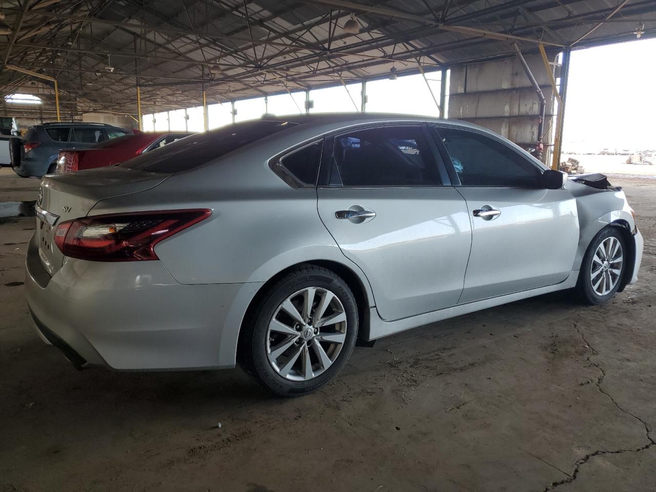 2017 Nissan Altima VIN 1N4AL3APXHC270264 Copart auction photo, front end damage thumbnail 3