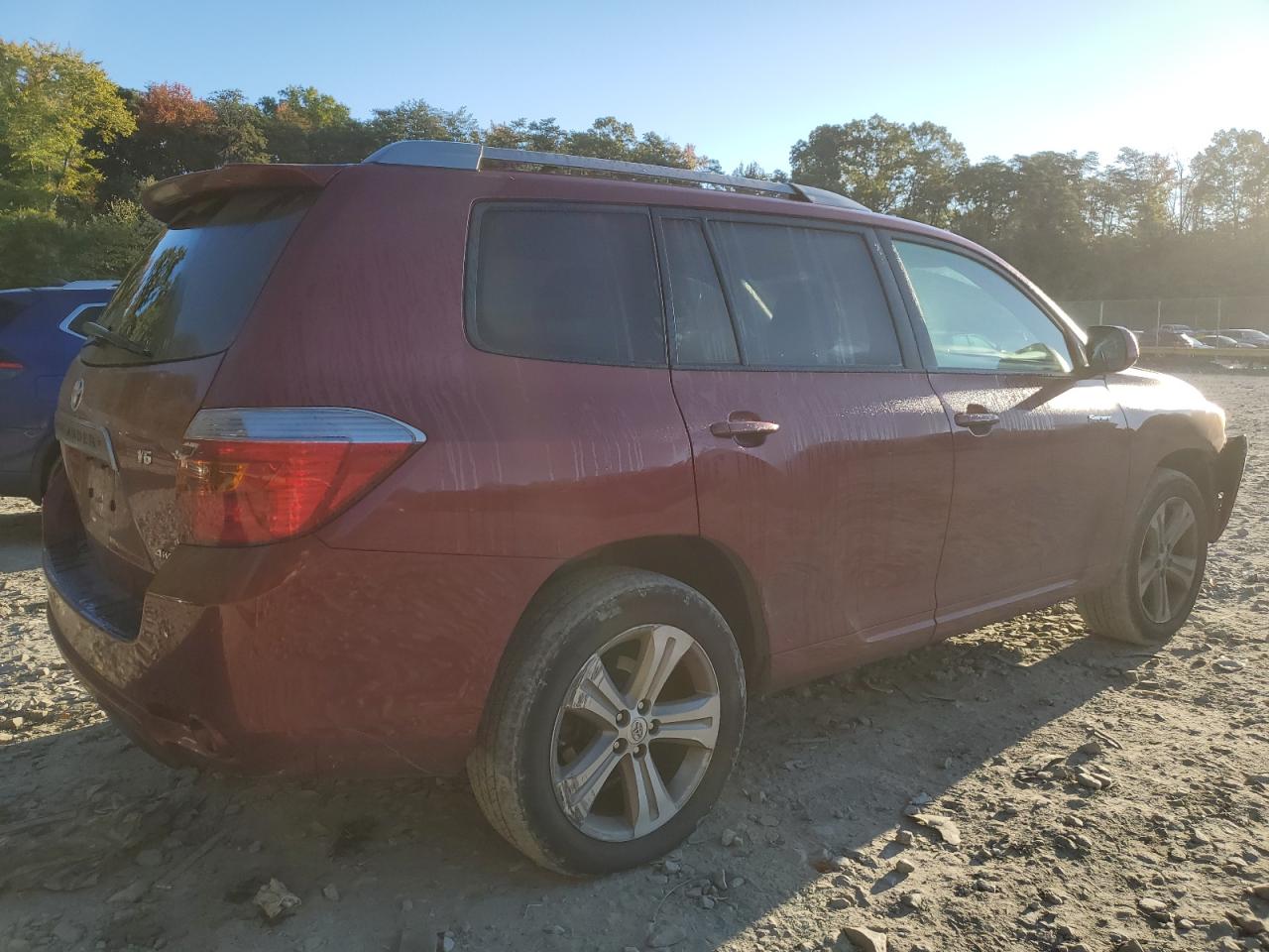 2009 Toyota Highlander VIN JTEES43AX92136774 Copart auction photo, front end damage thumbnail 3