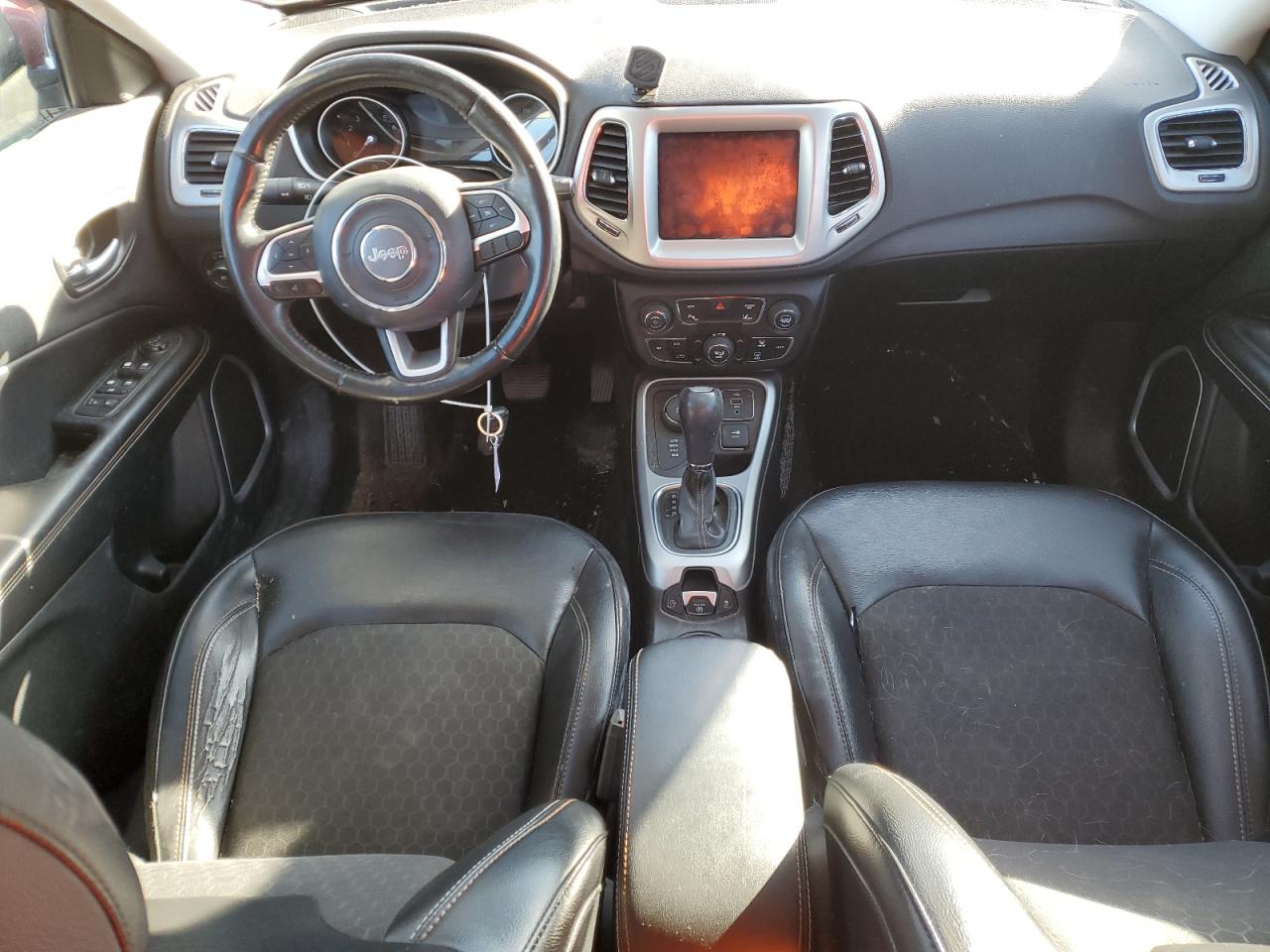 2018 Jeep Compass VIN 3C4NJDBBXJT372264 Copart auction photo, front end damage thumbnail 8