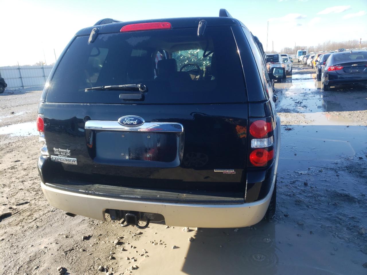 2006 Ford Explorer VIN 1FMEU74E86UA92660 Copart auction photo, side / front end damage thumbnail 11