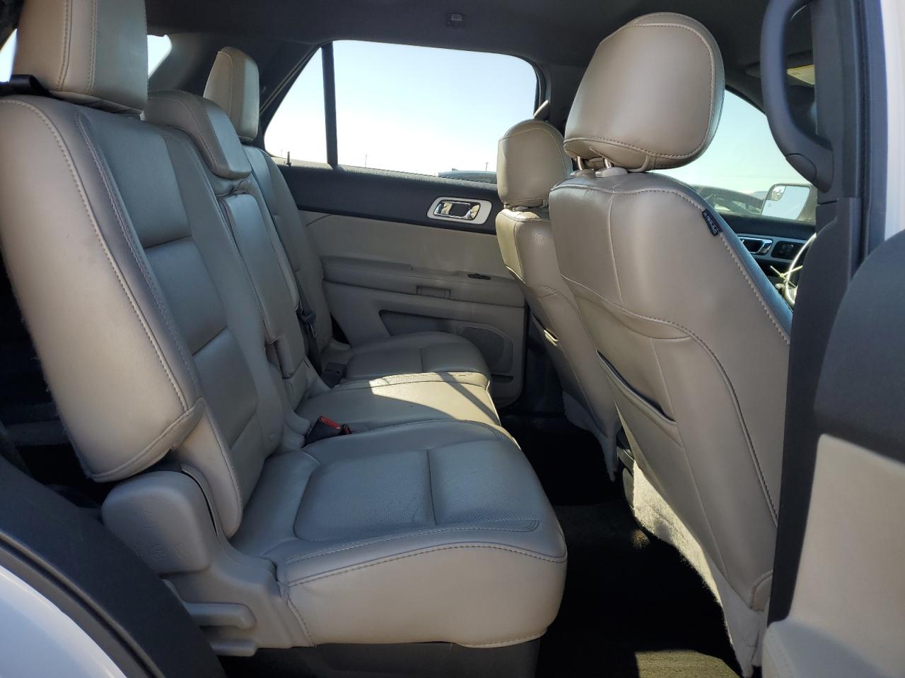 2013 Ford Explorer VIN 1FM5K7F80DGA30162 Copart auction photo, front end / rear end damage thumbnail 11