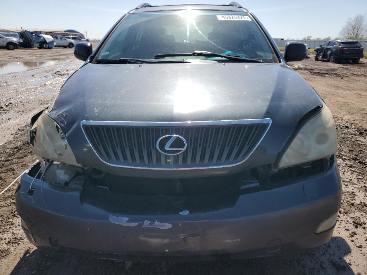 2007 Lexus RX VIN 2T2HK31U17C004263 Copart auction photo, front end / side damage thumbnail 5