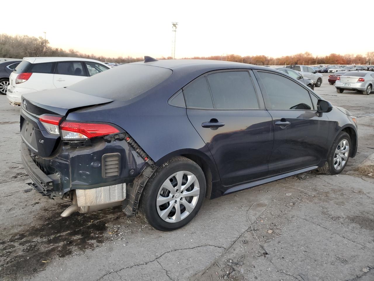 2020 Toyota Corolla VIN 5YFEPRAE2LP108193 Copart auction photo, rear end / side damage thumbnail 3