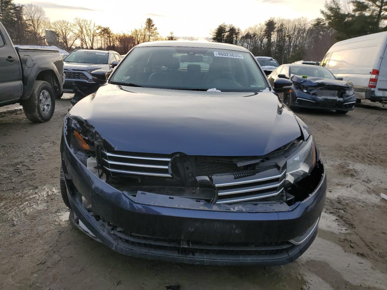 2014 Volkswagen Passat VIN 1VWAT7A39EC109203 Copart auction photo, front end damage thumbnail 5