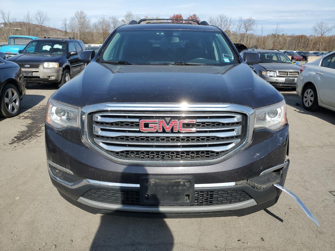 2019 GMC Acadia VIN 1GKKNULS0KZ112931 Copart auction photo, front end / minor dent/scratches damage thumbnail 5