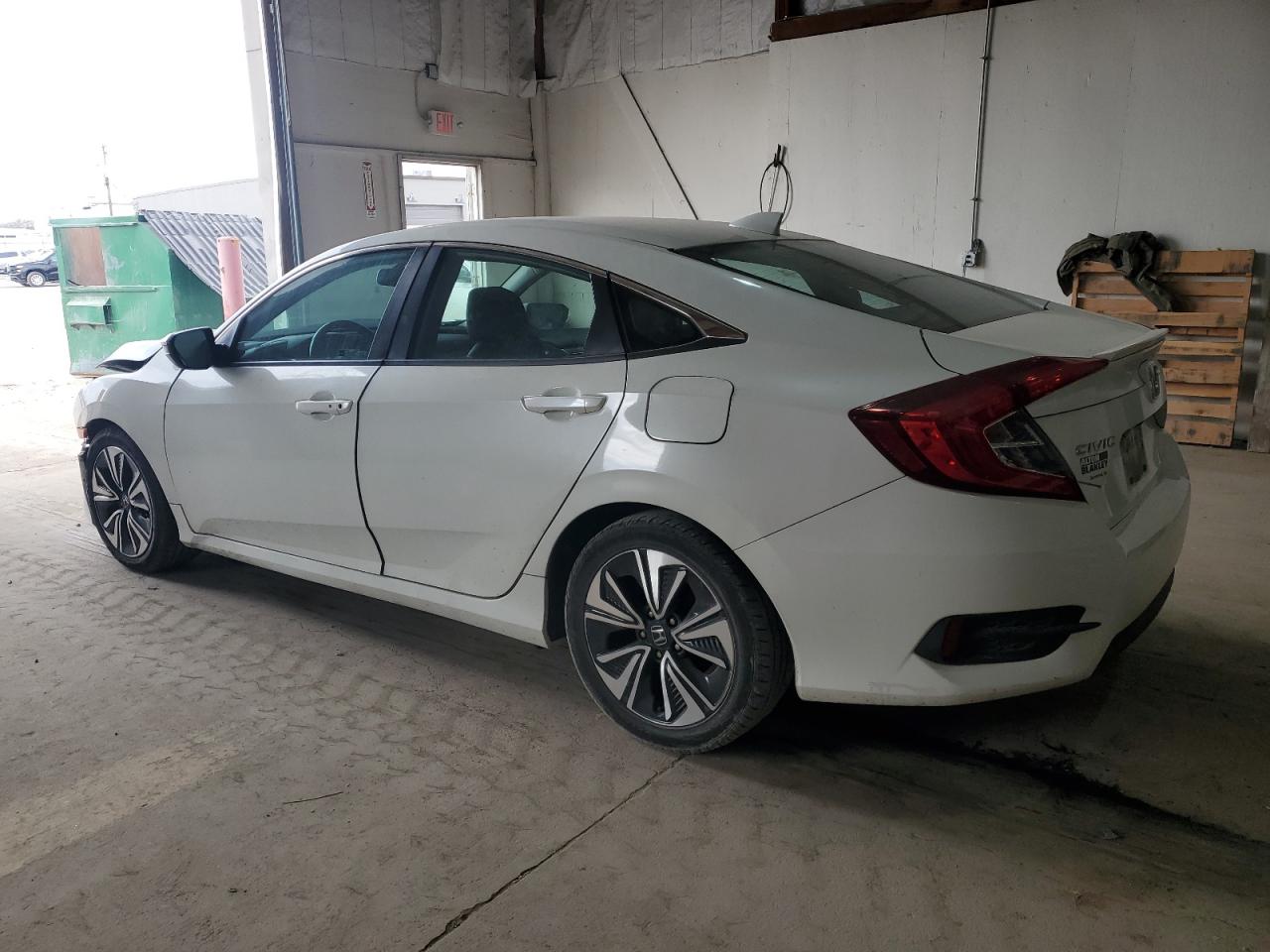2017 Honda Civic VIN 19XFC1F7XHE032064 Copart auction photo, front end damage thumbnail 2