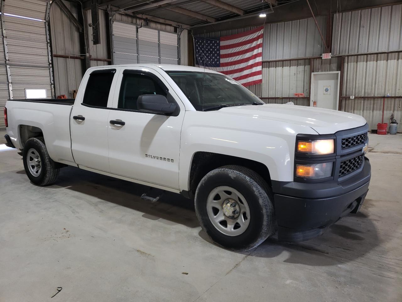 2014 Chevrolet Silverado VIN 1GCRCPEH1EZ299152 Copart auction photo, minor dent/scratches damage thumbnail 4