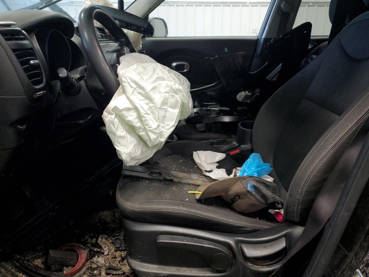 2015 KIA Soul VIN KNDJN2A23F7801300 Copart auction photo, front end / side damage thumbnail 7