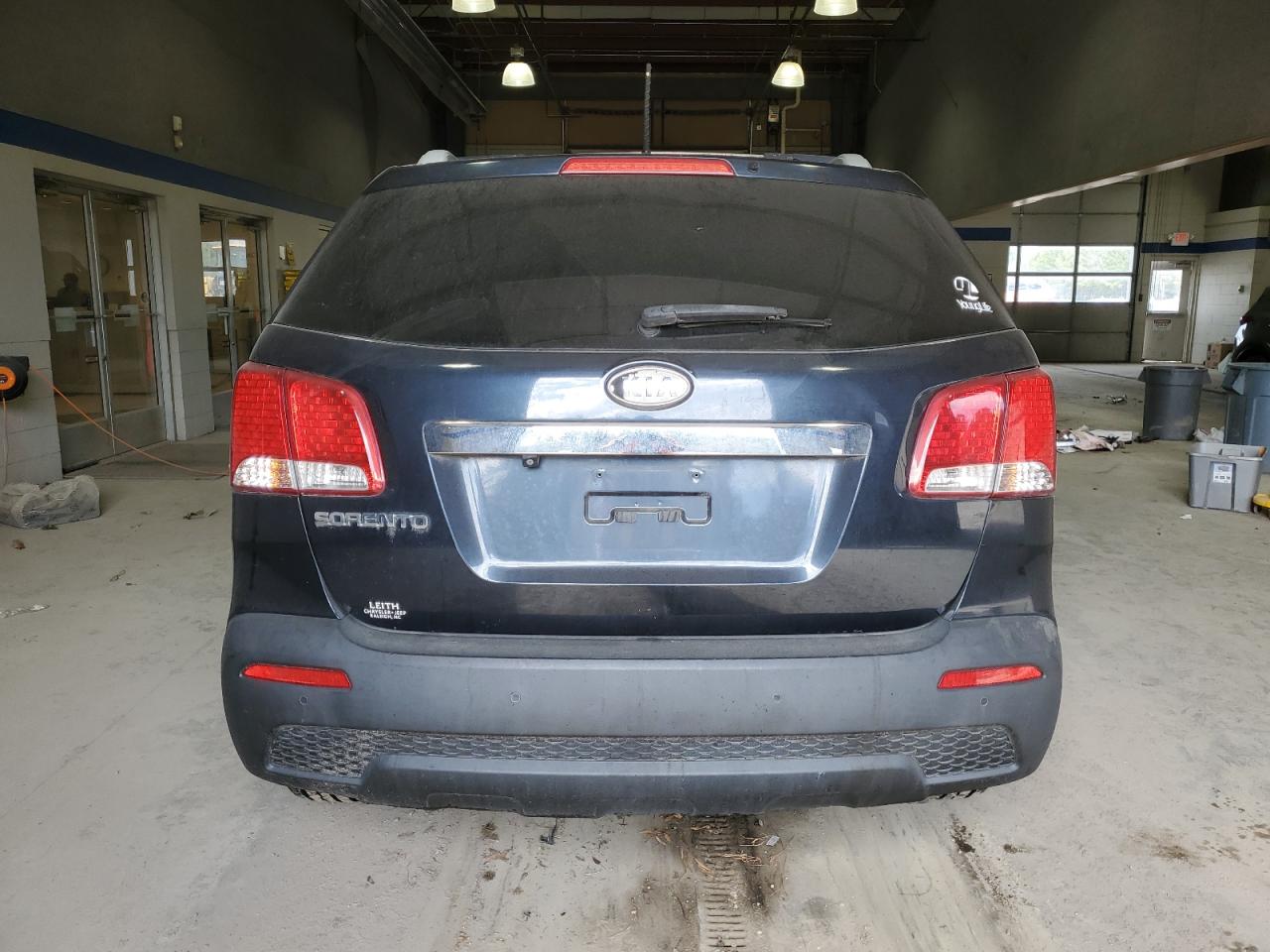 2012 KIA Sorento VIN 5XYKT4A66CG276899 Copart auction photo, burn / burn - interior damage thumbnail 6