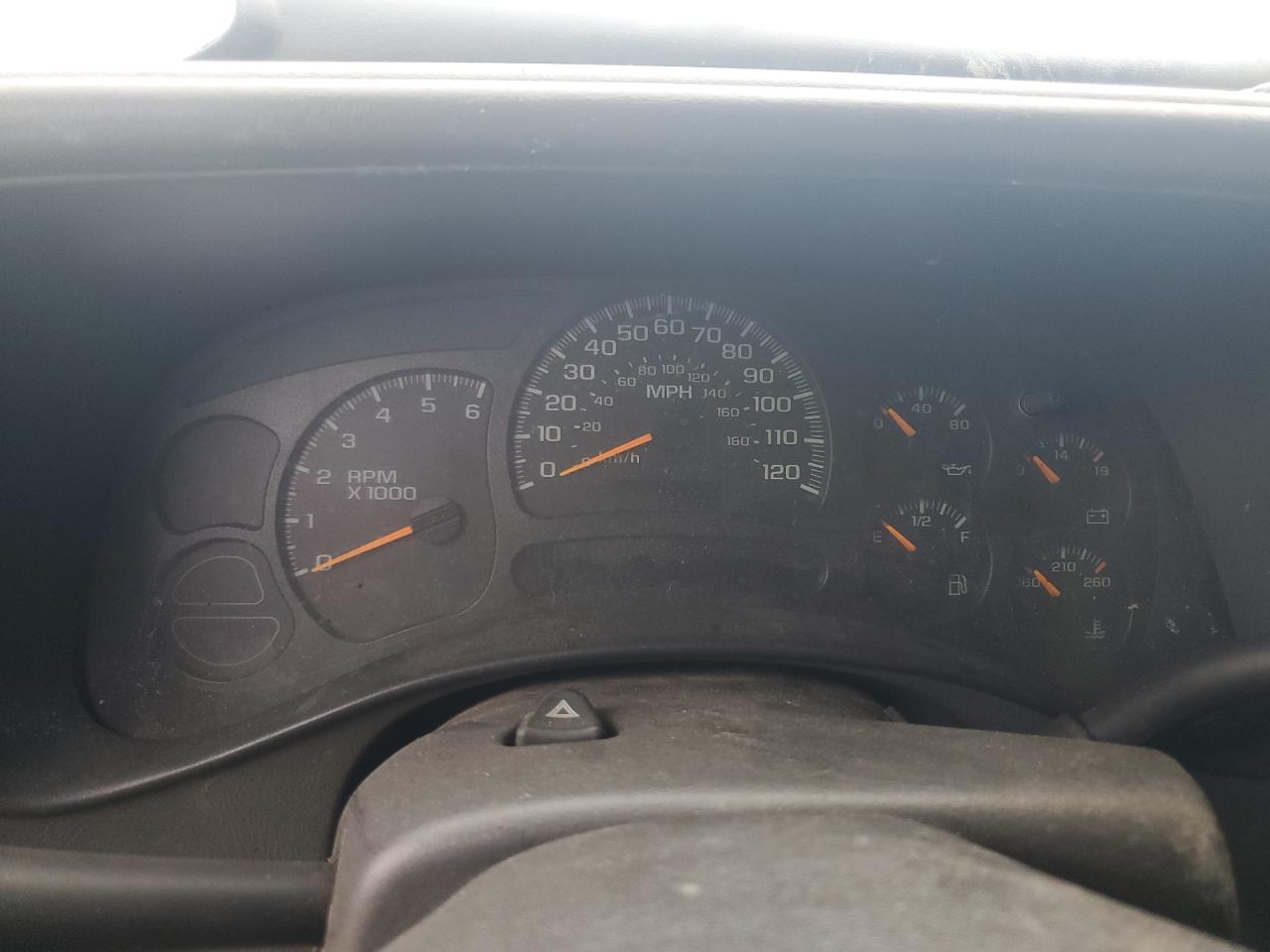2005 Chevrolet Silverado VIN 2GCEK13T851258967 Copart auction photo, burn - interior / all over damage thumbnail 9