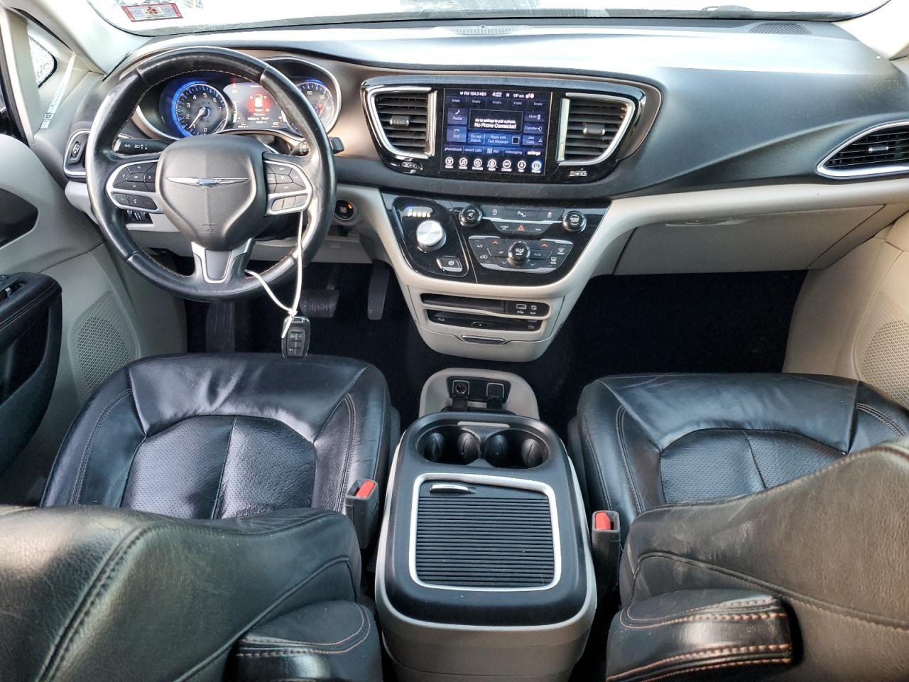 2017 Chrysler Pacifica VIN 2C4RC1EGXHR757693 Copart auction photo, side damage thumbnail 8