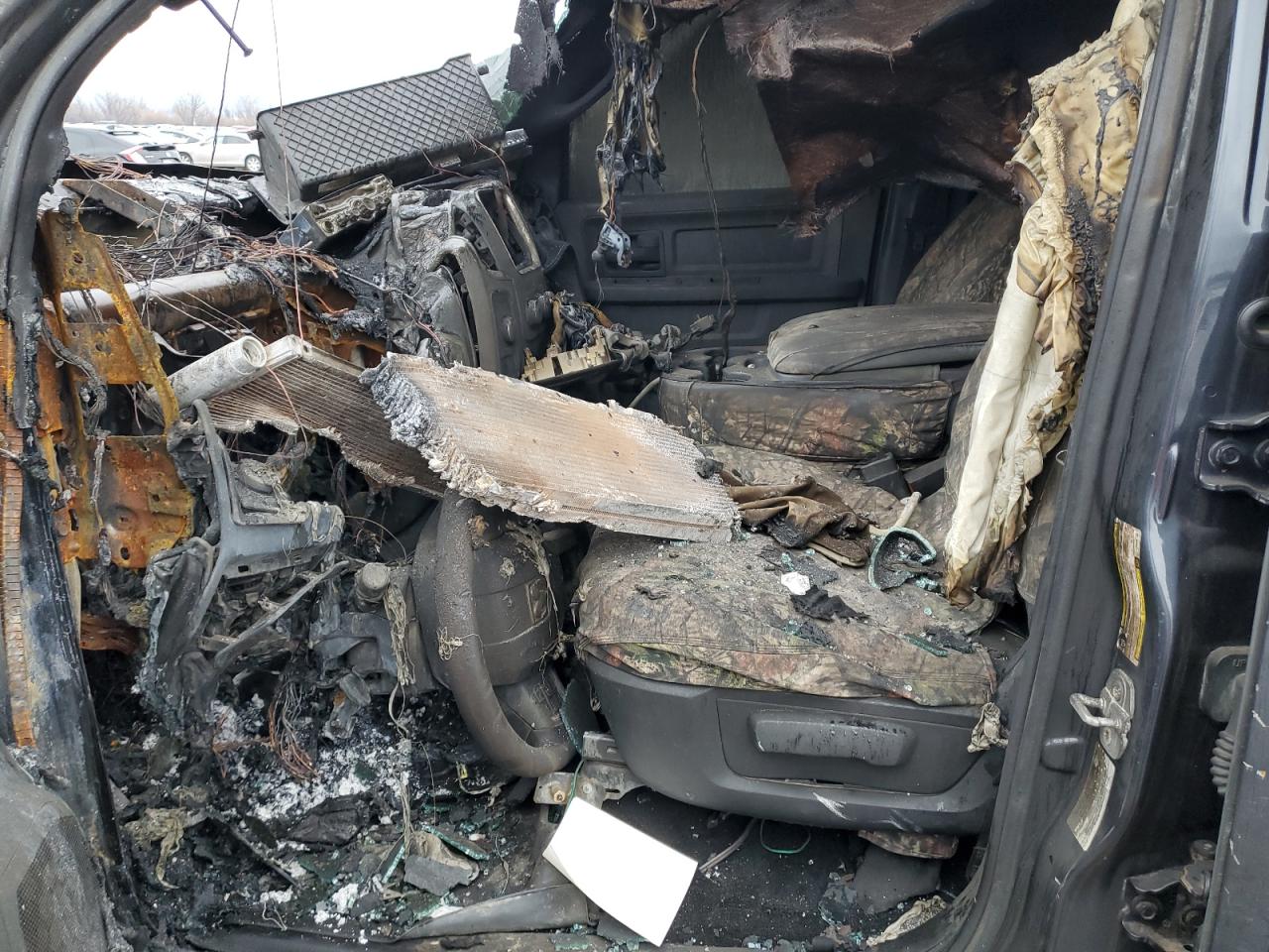 2015 RAM 2500 VIN 3C6UR5CL1FG504790 Copart auction photo, burn - engine / missing/altered vin damage thumbnail 7
