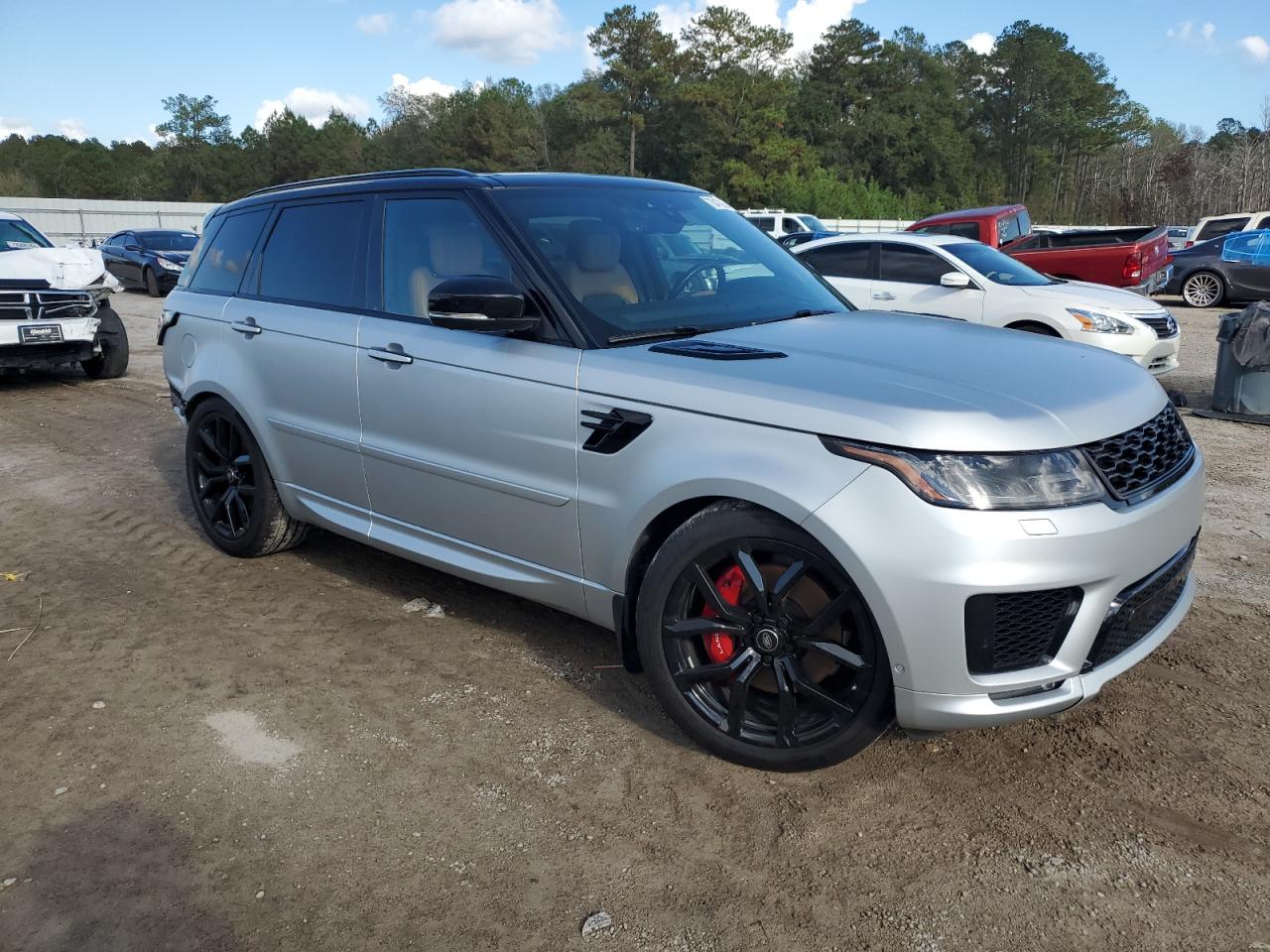2019 Land Rover Range Rover VIN SALWV2RE9KA854187 Copart auction photo, rear end damage thumbnail 4