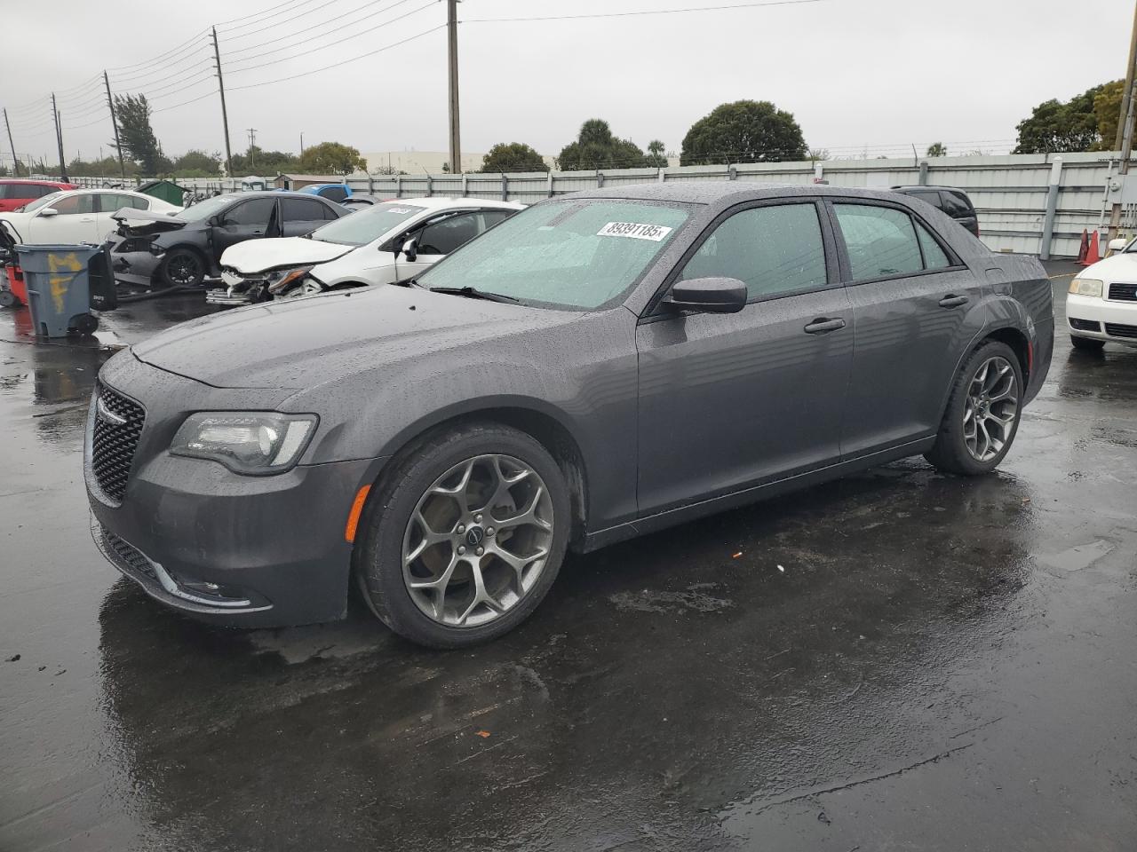 2018 Chrysler 300 VIN 2C3CCABG7JH262443
