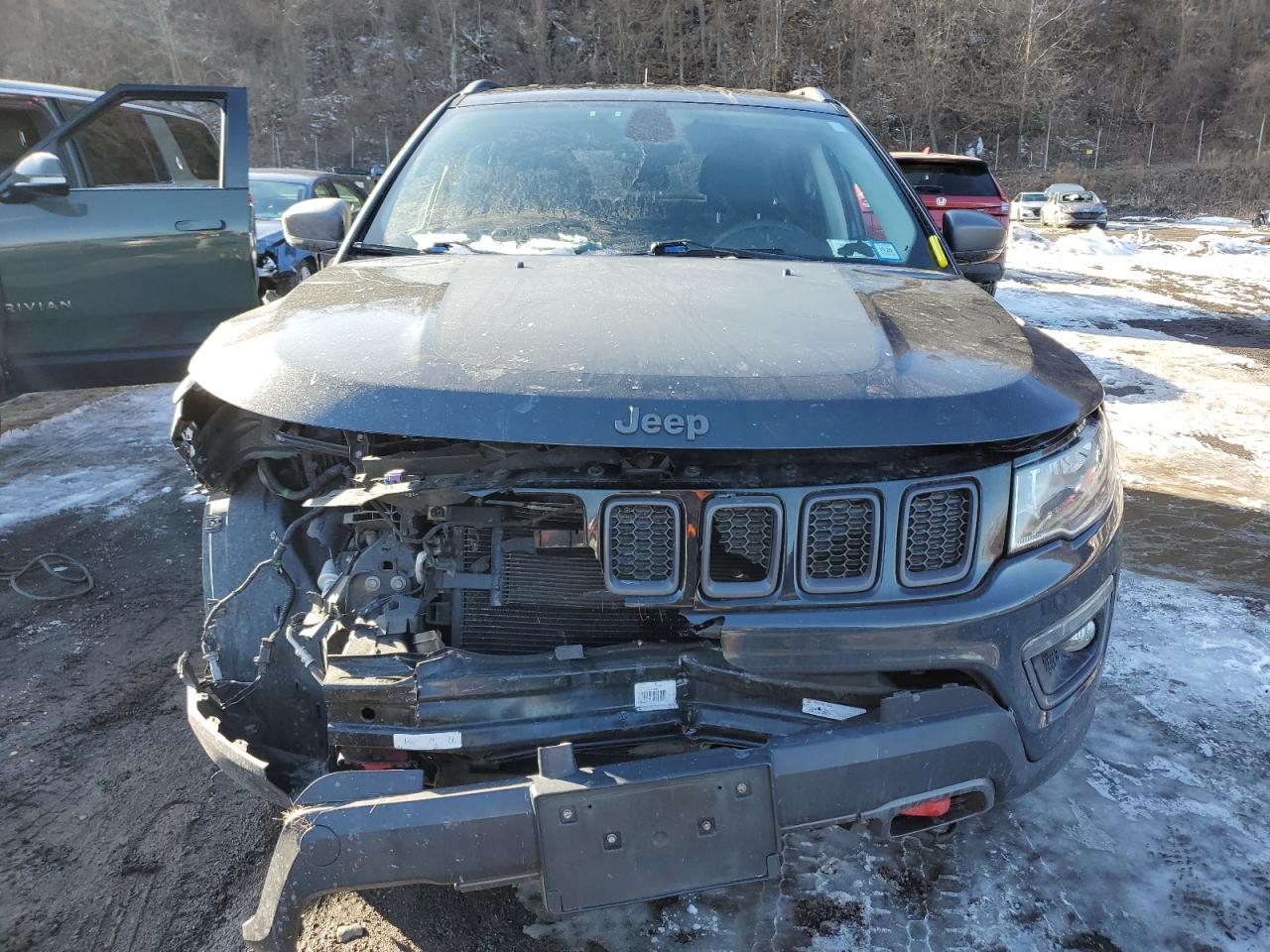 2017 Jeep Compass VIN 3C4NJDDB5HT632075 Copart auction photo, front end damage thumbnail 5