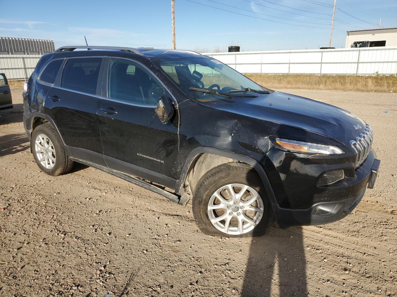 2015 Jeep Grand Cherokee VIN 1C4PJMCS3FW728692 Copart auction photo, rollover / undercarriage damage thumbnail 4
