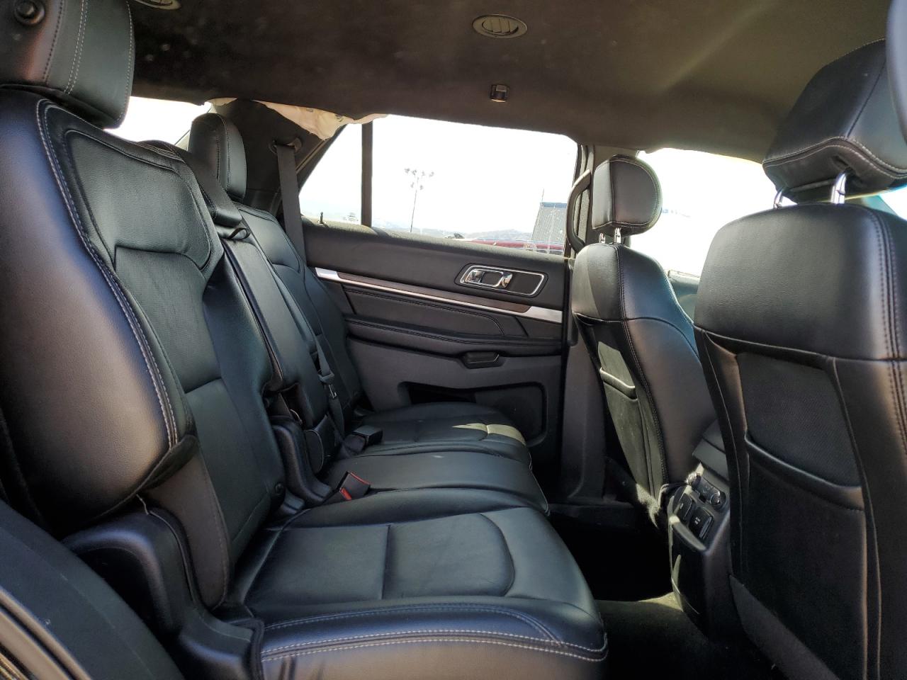 2016 Ford Explorer VIN 1FM5K7F89GGC49724 Copart auction photo, front end / side damage thumbnail 11
