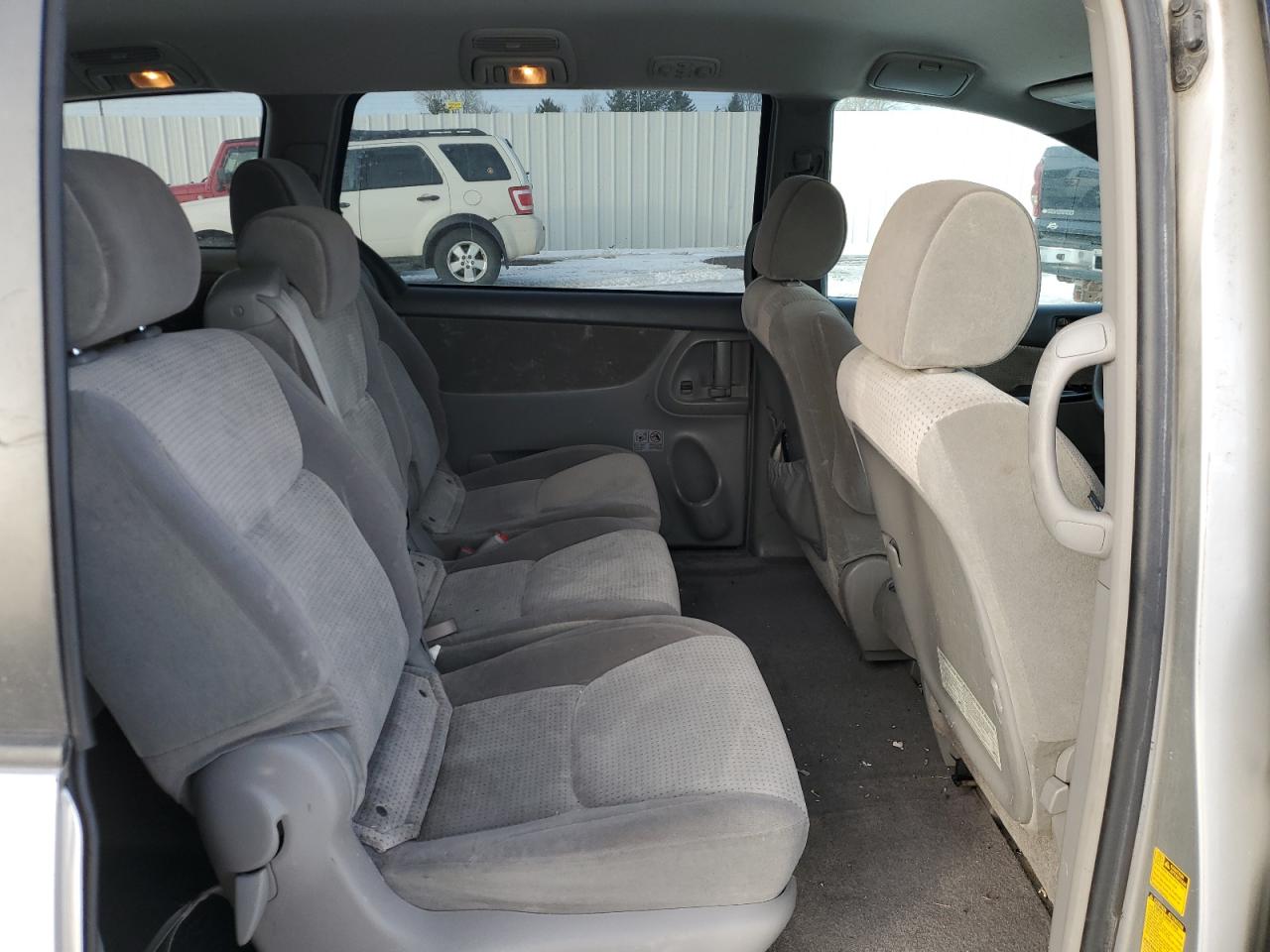 2008 Toyota Sienna VIN 5TDZK23C88S141880 Copart auction photo, front end damage thumbnail 11