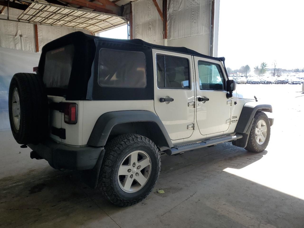 2016 Jeep Wrangler VIN 1C4BJWDG3GL325007 Copart auction photo, front end / mechanical damage thumbnail 3