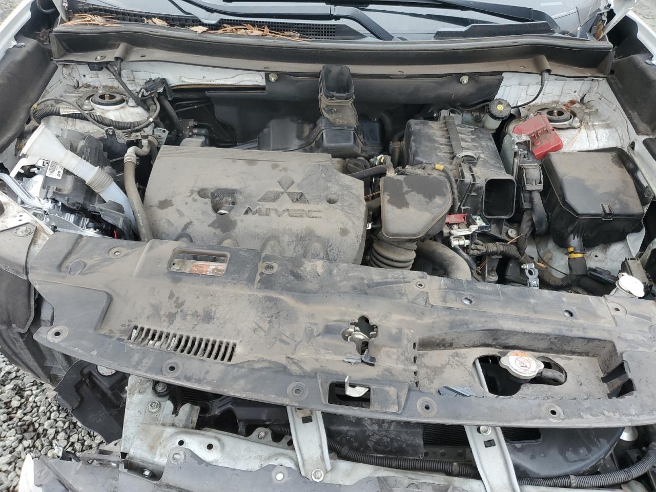 2020 Mitsubishi Outlander VIN JA4AZ3A31LZ024399 Copart auction photo, front end / undercarriage damage thumbnail 13
