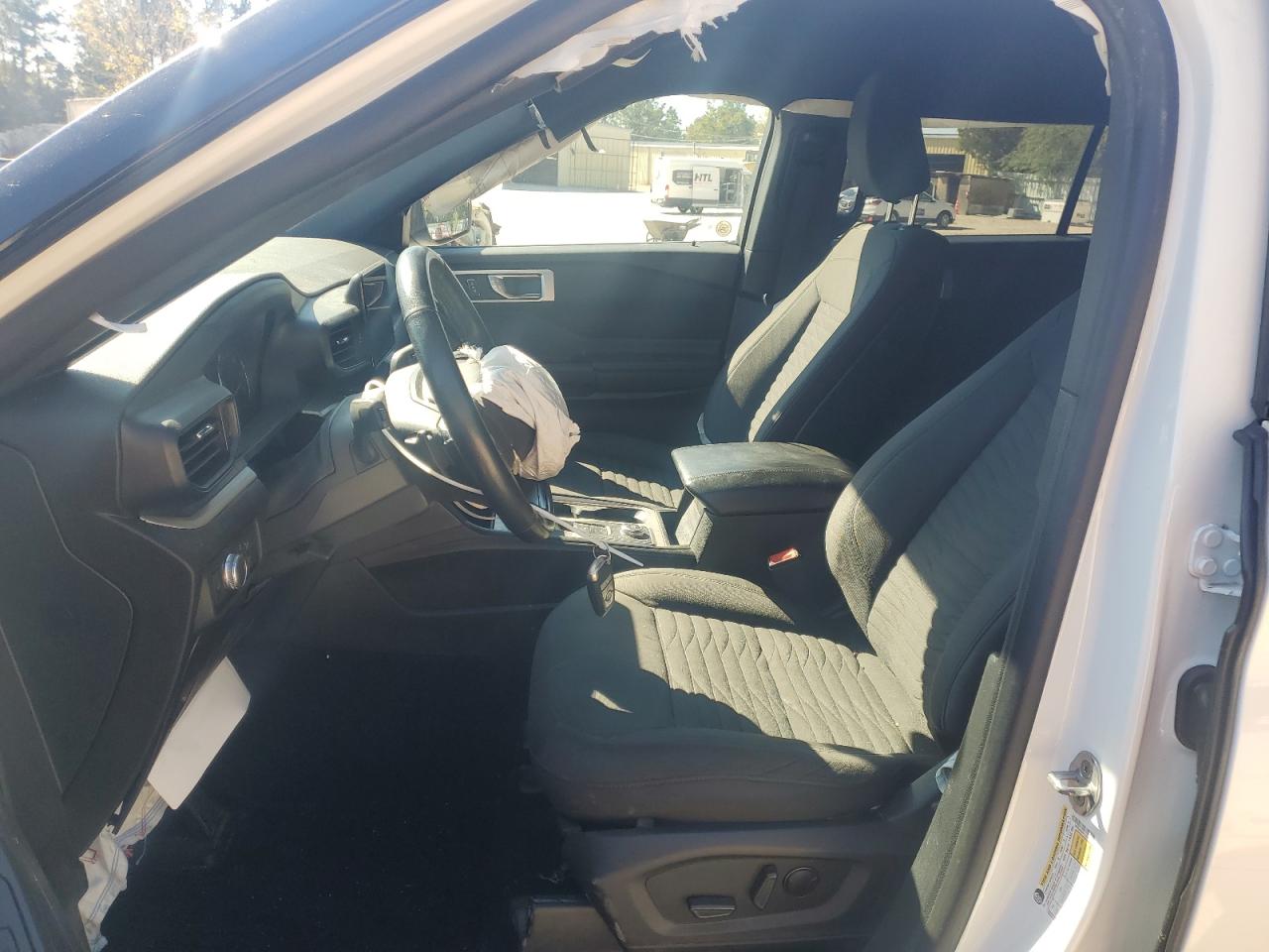2020 Ford Explorer VIN 1FMSK8DH1LGB46612 Copart auction photo, side / front end damage thumbnail 7