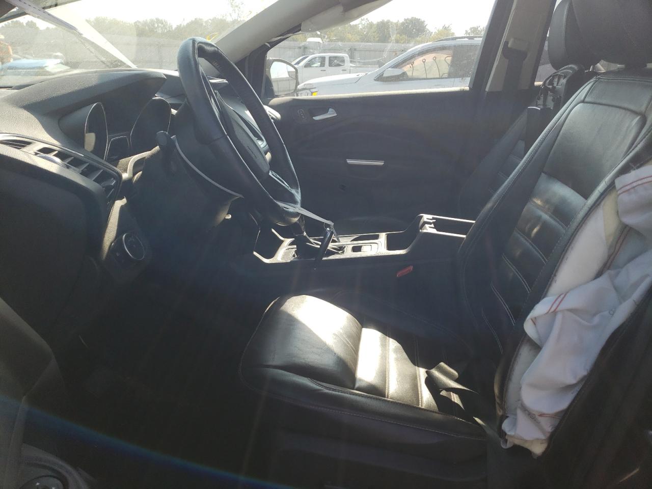 2018 Ford Escape VIN 1FMCU0J99JUD14072 Copart auction photo, side / front end damage thumbnail 7