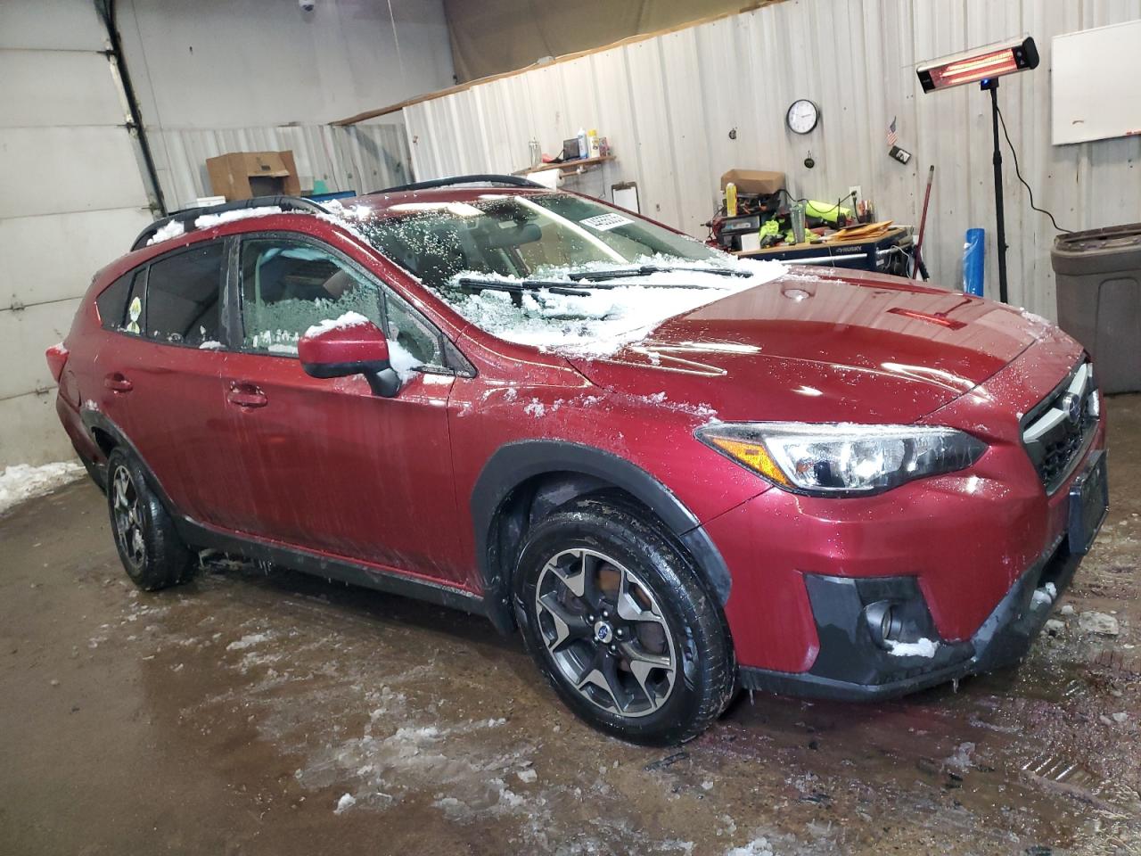 2018 Subaru XV VIN JF2GTADC8JH297958 Copart auction photo, rear end / minor dent/scratches damage thumbnail 4