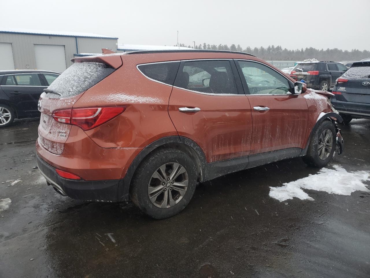 2013 Hyundai Santa Fe VIN 5XYZUDLB2DG109124 Copart auction photo, front end / rear end damage thumbnail 3
